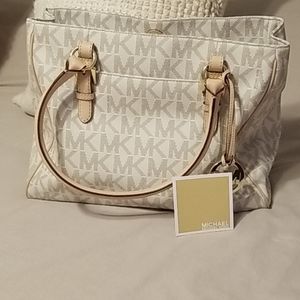 Michael Kors signature bag